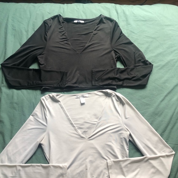 Long sleeved cropped shirts - Picture 1 of 5